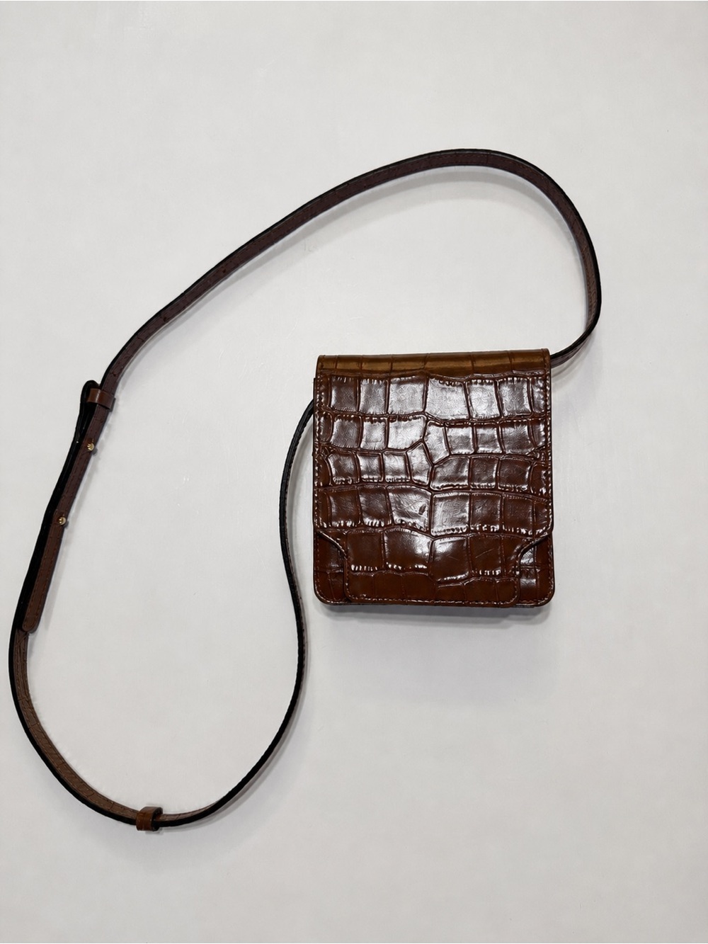 Marge Sherwood Brown Croc Embossed Leather Crossbody Bag Mini Purse Korea